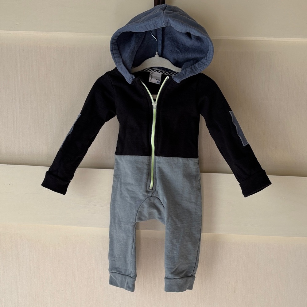 Sovereign Code Black and Gray 6 Month Long-sleeve Bodysuit with hood